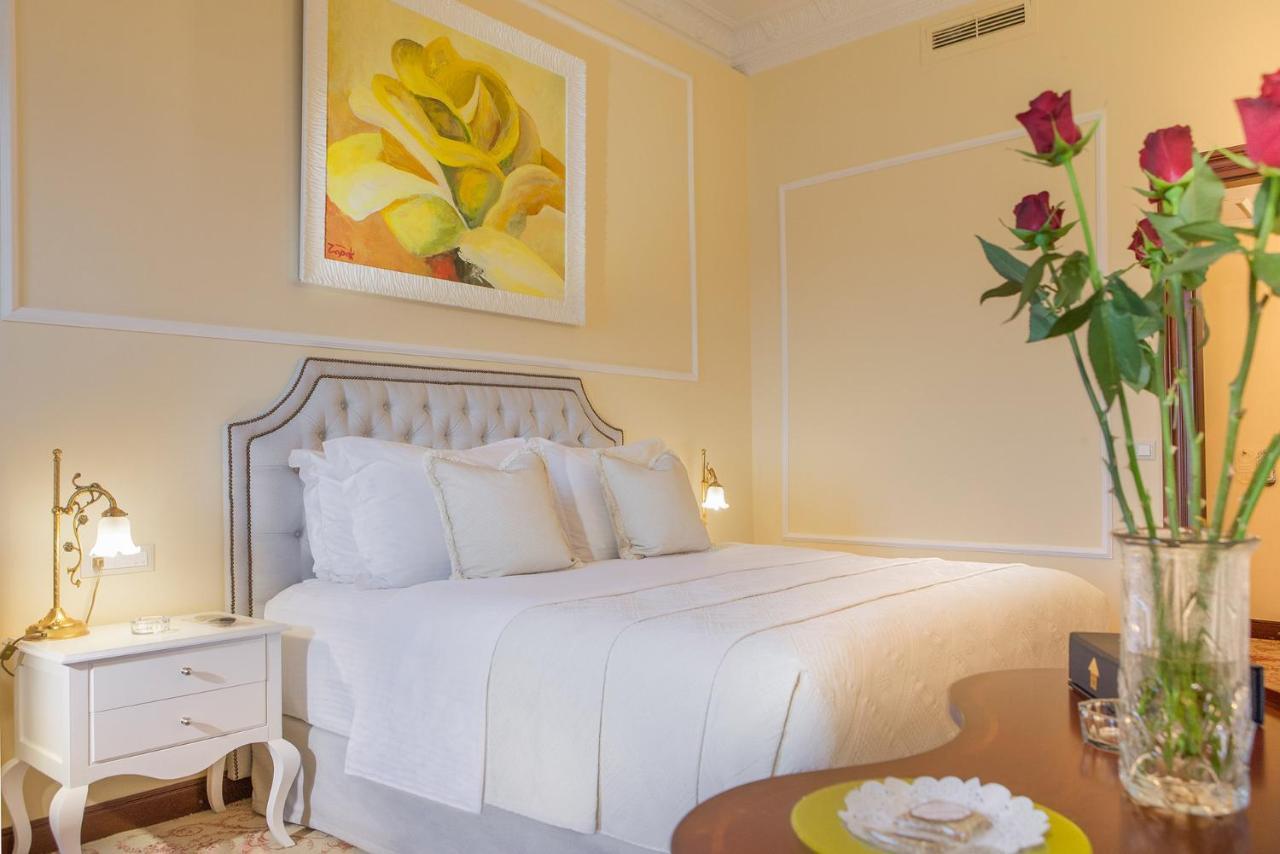 Grande Albergo Delle Rose (Adults Only) Rhodes City Екстер'єр фото